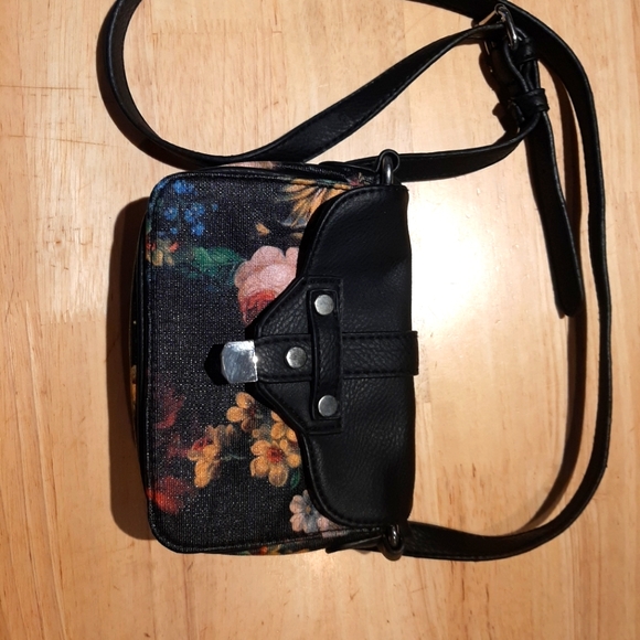 Small purse - Picture 3 of 3